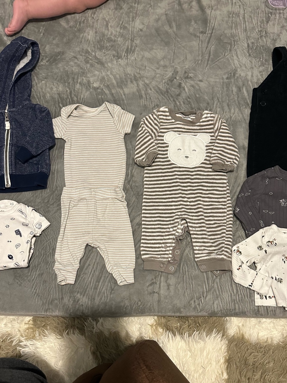 5/$25 8 piece newborn bundle! - Picture 3 of 3